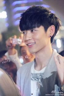 25岁帅哥生活照,25岁帅哥的生活风采